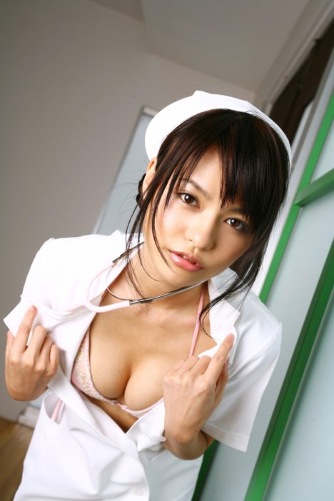 ero-nurse-idol-cosplay-42