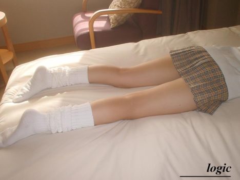 miniskirt-idol-gravure-066