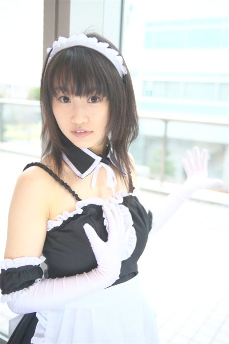 himezaki-reika-maid-cosplay-18