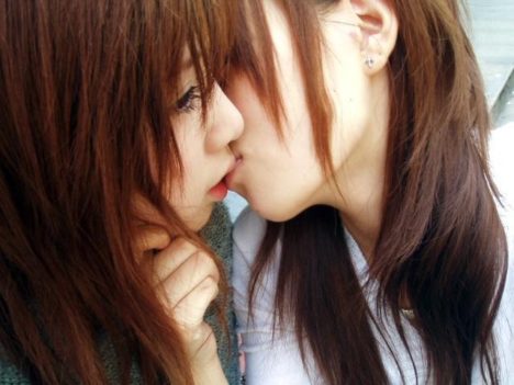 lesbian-av-idols-having-sex-and-kissing-049