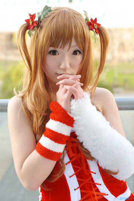 duck-face-christmas-cosplay-003