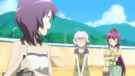 yuru-yuri-4-sukumizu-bikini-beach-anime-045