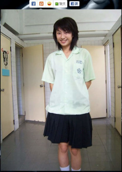 cute-taiwanese-schoolgirls-062