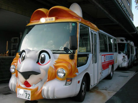 us-vs-japanese-schoolbuses-023
