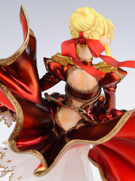 fate-extra-saber-detailed-figure-by-gift-003
