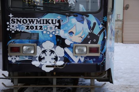 snow-miku-2012-tram-012