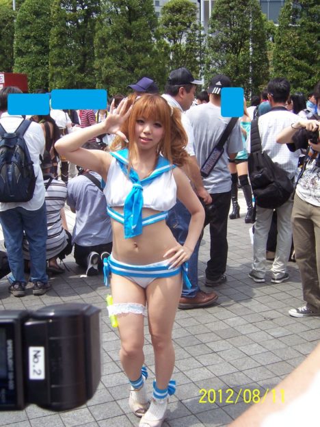 comiket-82-day-2-cosplay-2-048