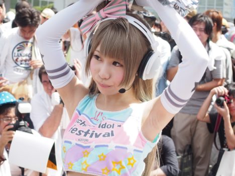 comiket-86-cosplay-covered-from-every-angle-66