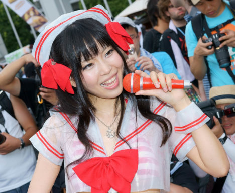 comiket-86-cosplay-covered-from-every-angle-92