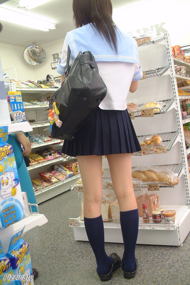 Japanese school girl pic candid, full length anal gang bang