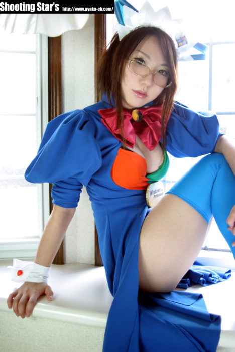 Ayaka-OS-tan-Windows-2000-sexy-cosplay-061