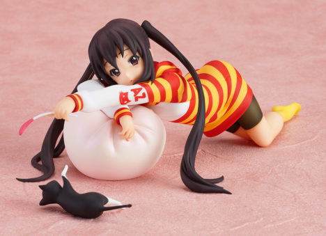 k-on-nakano-azusa-cat-figure-by-max-factory-001