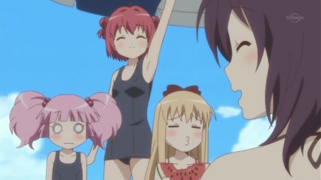 yuru-yuri-4-sukumizu-bikini-beach-anime-077