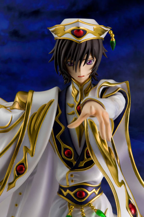 code-geass-lelouch-lamperouge-emperor-figure-by-megahouse-009