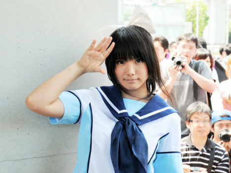comiket-80-day-1-hot-cosplay-026