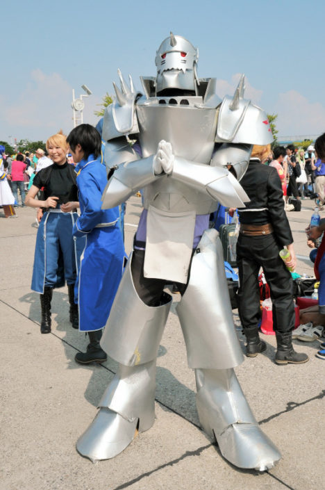 comiket-80-day-1-hot-cosplay-139