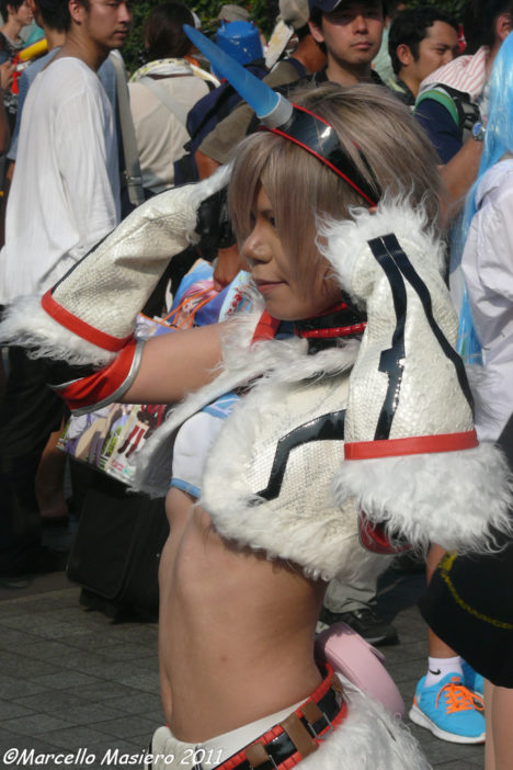 comiket-80-day-2-more-cosplay-093