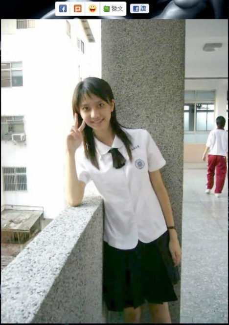 cute-taiwanese-schoolgirls-040