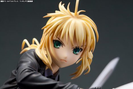 fate-zero-saber-motorcycle-figure-by-good-smile-company-010
