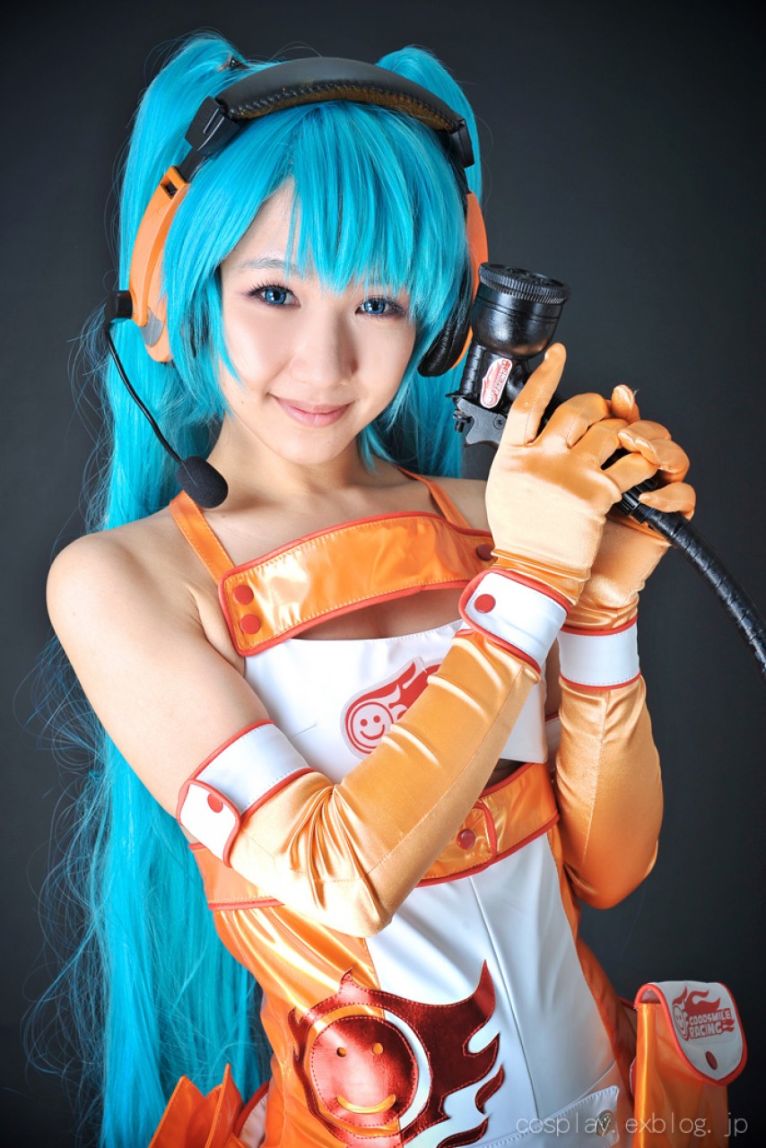 extremely-cute-cosplay-011.