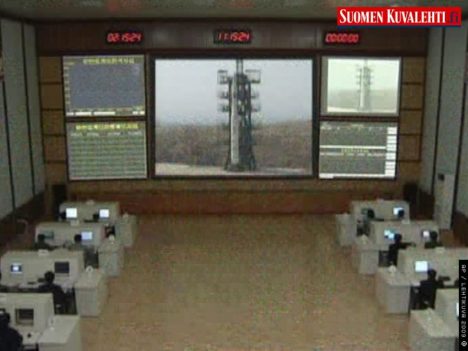 north-korean-launch-control-017