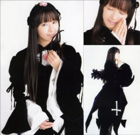 seiyuu-cosplaying-their-characters-gallery-010