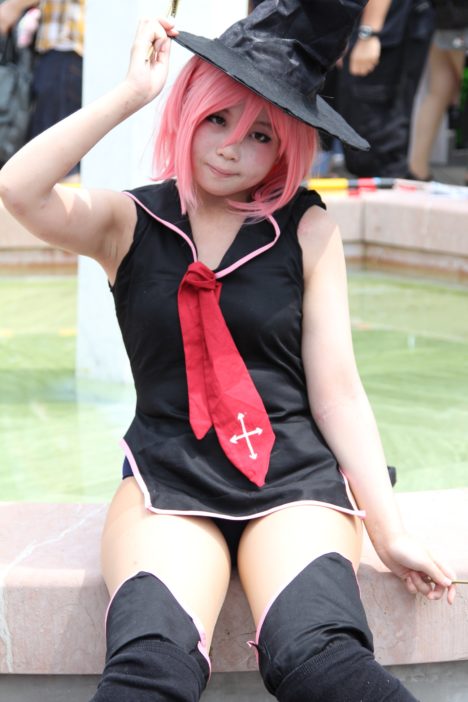 comiket-82-day-2-cosplay-2-031