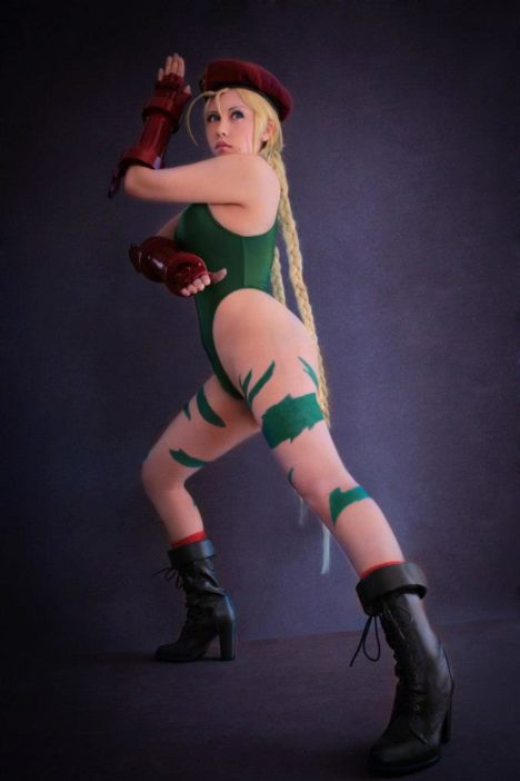 street-fighter-cammy-white-cosplay-by-umi-006