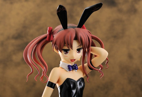 a-certain-scientific-railgun-kuroko-shirai-bunnygirl-figure-by-freeing-006