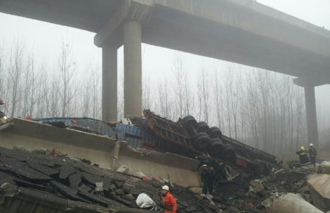 henan-highway-collapsed-by-exploding-truck-006