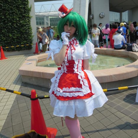 c84-day-1-cosplay-very-hot-indeed-84