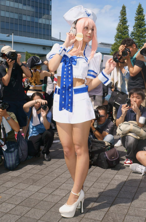 comiket-86-cosplay-more-exposed-than-ever-141