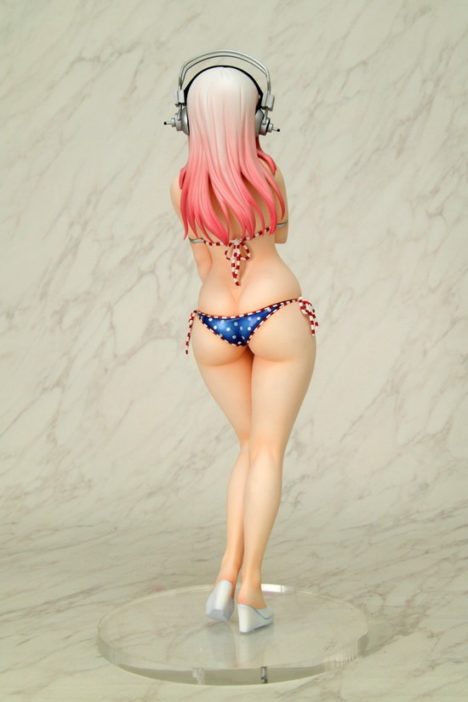 Sonico-Tiny-Bikini-Figure-3