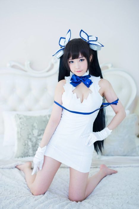 Hestia-Cosplay-by-Tomia-20