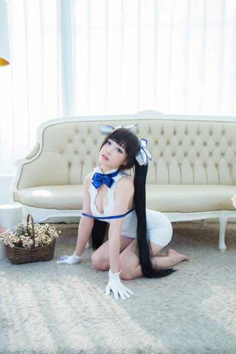 Hestia-Cosplay-by-Tomia-9