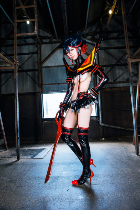 Ryuko-Cosplay-by-Mikehouse-11