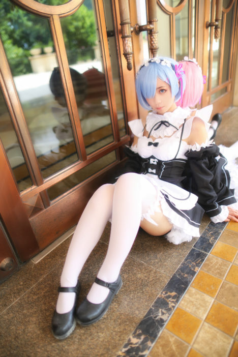 Adorable-Rem-Ram-Maid-Cosplay-7