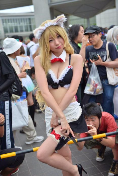 Comiket90-Cosplay-Day1-1-1