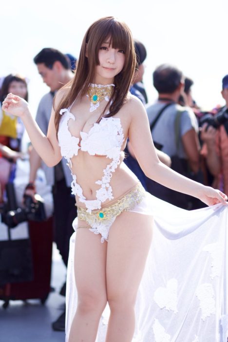 Comiket90-Cosplay-Day1-1-8