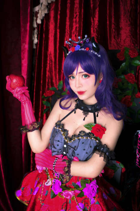 Imprisoned-Chained-NozomiToujo-Cosplay-4