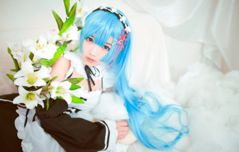 Longhaired-Rem-Cosplay-4