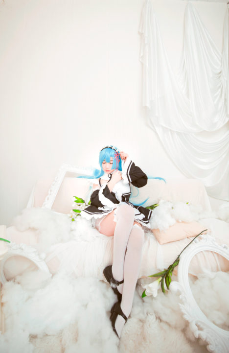 Longhaired-Rem-Cosplay-5