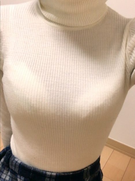 Sexy-OL-Goddess-Sweater-1