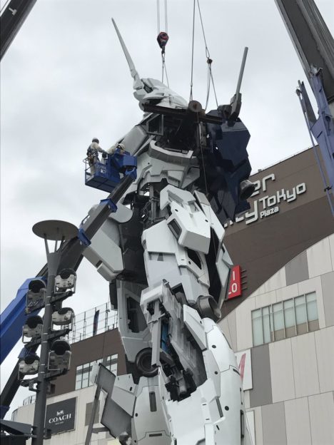 Odaiba-Unicorn-Gundam-Nearly-Complete-2