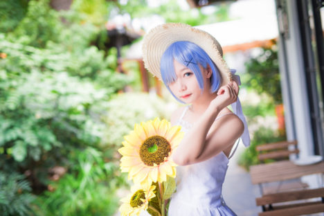 Sunflower-Rem-White-Dress-Cosplay-4